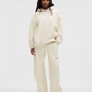 Lululemon Big Cozy Ultra-Oversized Wide Leg Pant